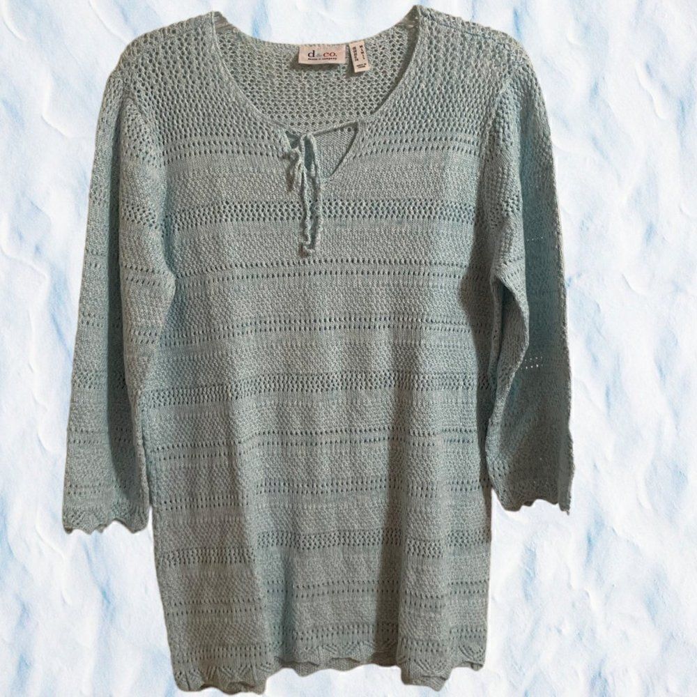Denim&Co 3/4 Sleeve Light Blue & White Crochet V-Neck Sweater Size Medium